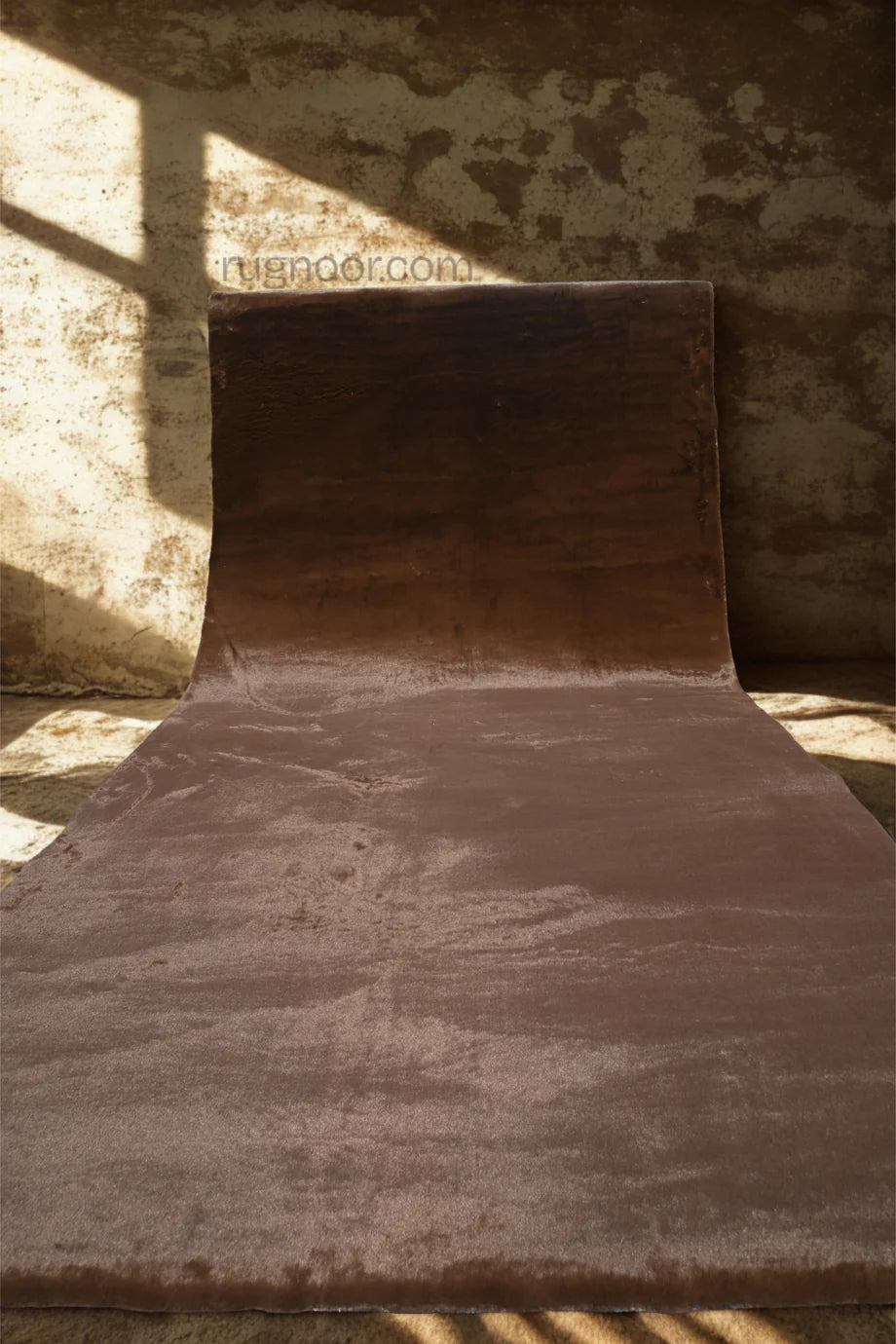 Mocha Brown fur Carpet